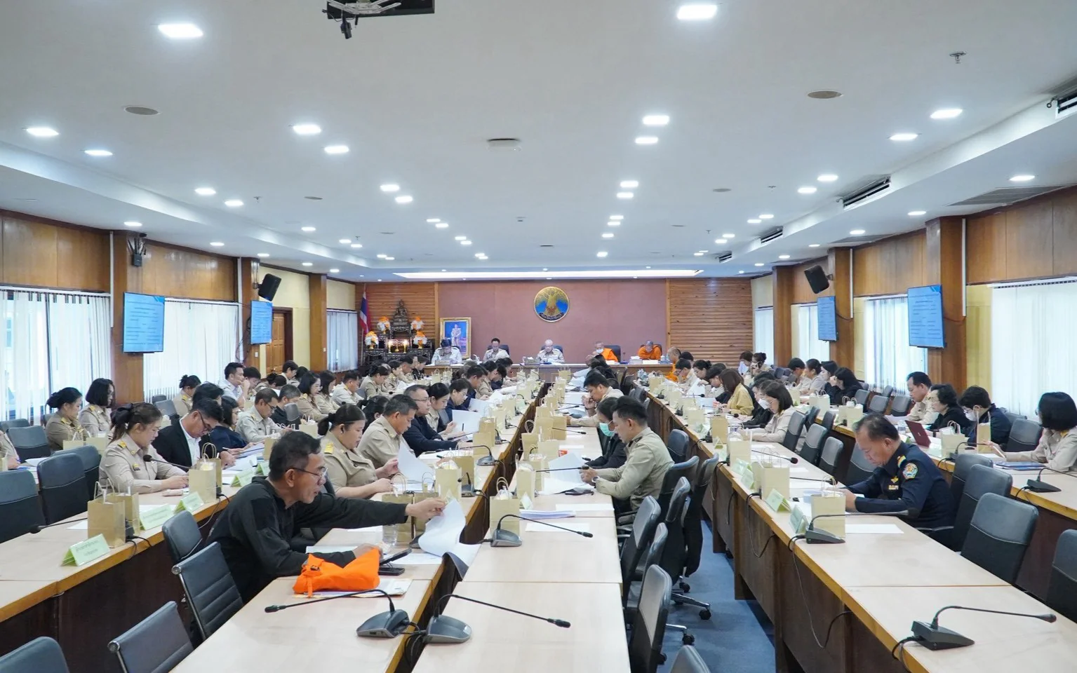 การประชุมคณะกรรมการอำนวยการจัดพิธีถวายดอกไม้จันทน์ จังหวัดปราจีนบุรี ครั้งที่ 1/2569